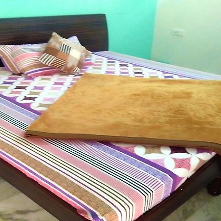 Guru Kirpa Guest House Amritsar Buitenkant foto