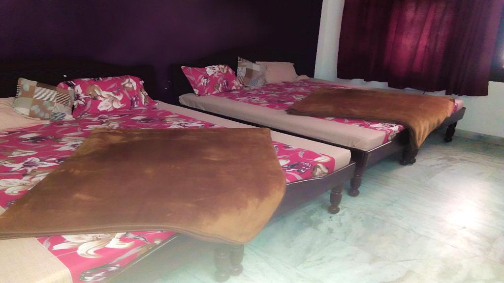 Guru Kirpa Guest House Amritsar Buitenkant foto